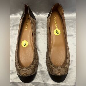 Coach Signature Pattern Brown Flats